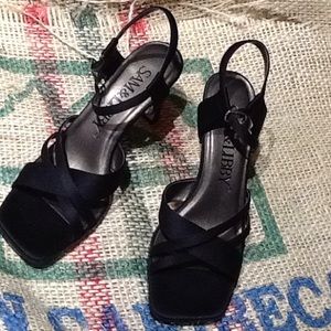 Sam & Libby Black Strappy Heels